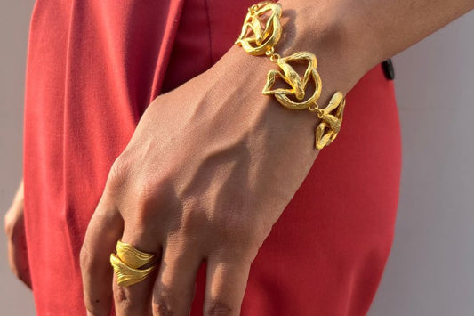Must-Have Statement Jewelry Pieces for Your NYE Look