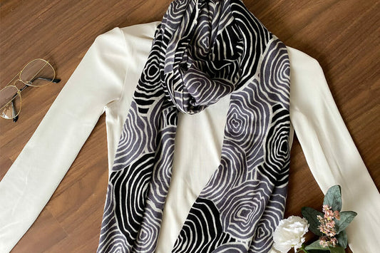 Cosy Threads – A Luxurious Collection of Designer Printed Scarves