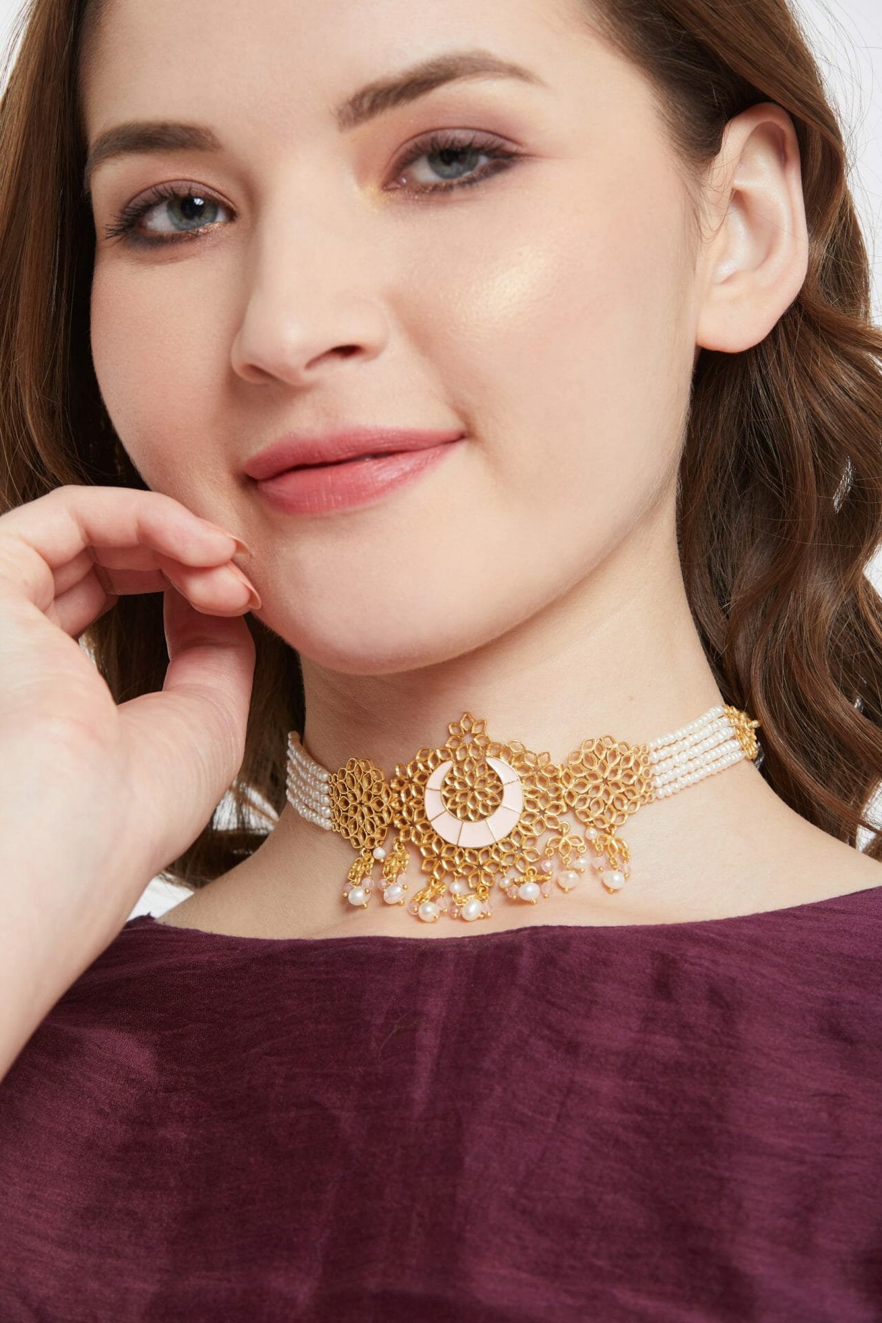 Buy Modern Maharani Choker Necklace Online in India