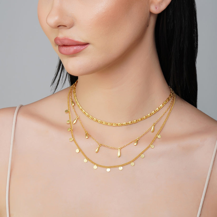 How to Wear Jewelry to Look Classy Women 2 ASRN728 2 75202d1e 283e 4357 96e8 6bacb6bd5162