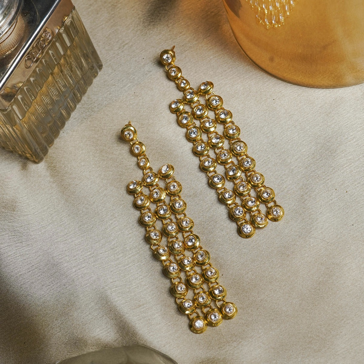 Buy Fancy Earrings for Girls, Women's Designer Earrings Online India |  Zariin