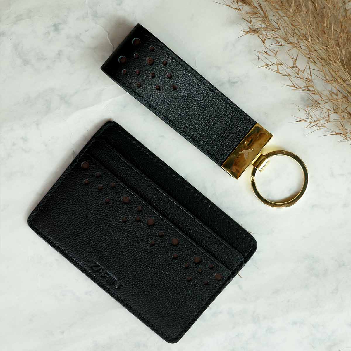 Buy Artisanal Leather Card Holder and Key Chain Gift Box Online in