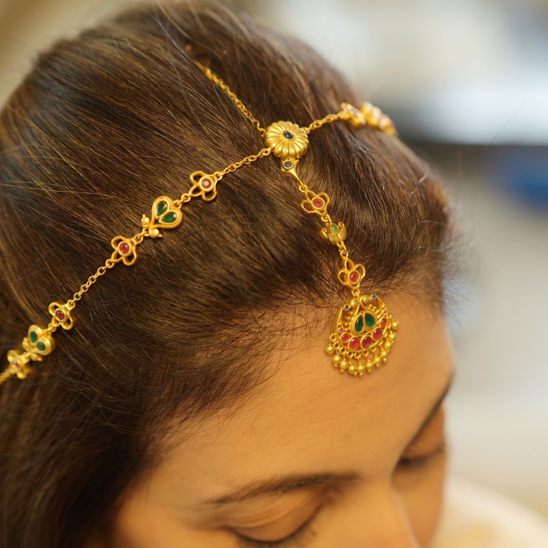 Regal Crown Gift Set with Maang Tikka and Maatha Patti