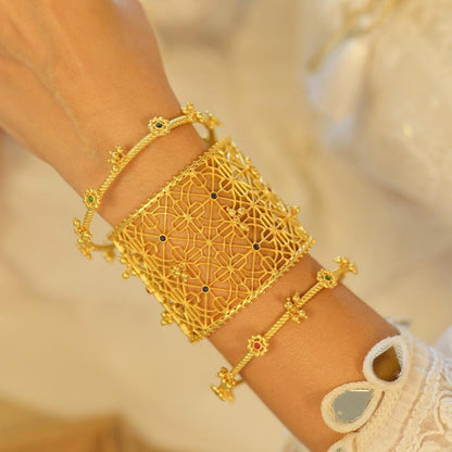 Golden Grace Gift Box