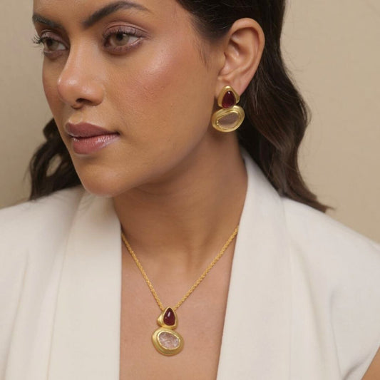 Poised Tumbles Gift Set with Garnet and Rose Quartz