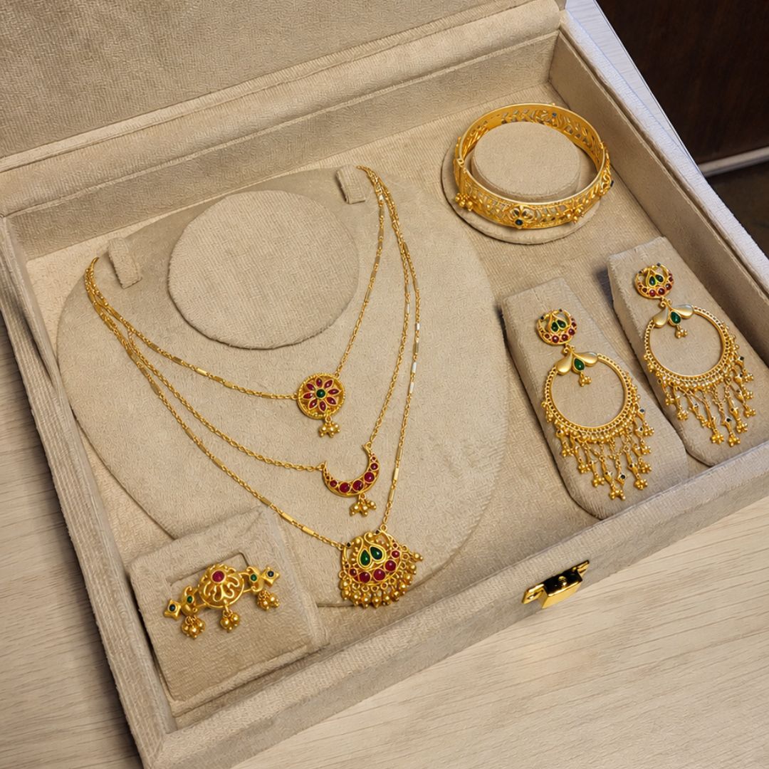 Moon & Blooms Luxe Jewellery Box