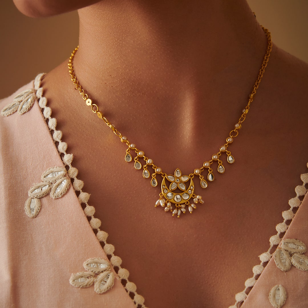 Polki on sale pearl necklace