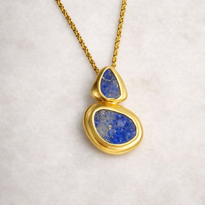 Dreamy Poise Pendant Necklace with Lapis Lazuli