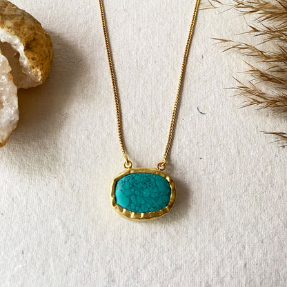 A Touch of Turquoise Stone Gold Necklace