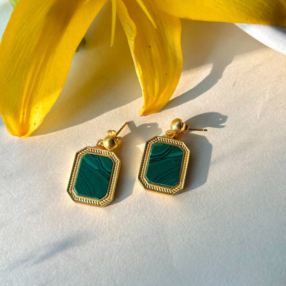 True Essence Pendant Necklace and Stud Earrings Set - Malachite