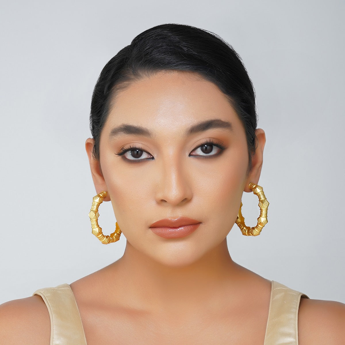 Glory of the East Chunky Hoop Earrings