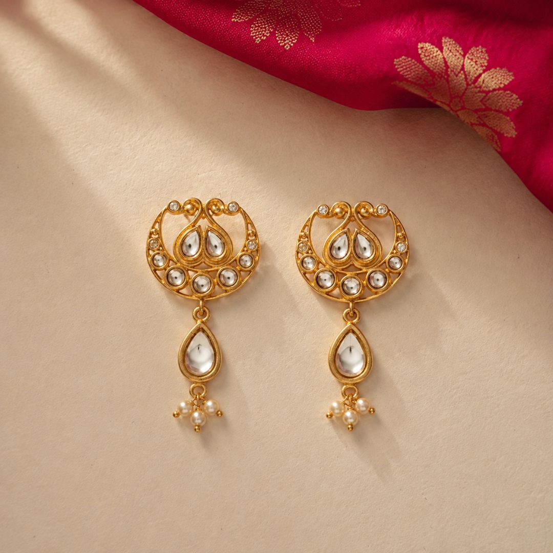Chaand Roop Stud Earrings with Mirror Polki