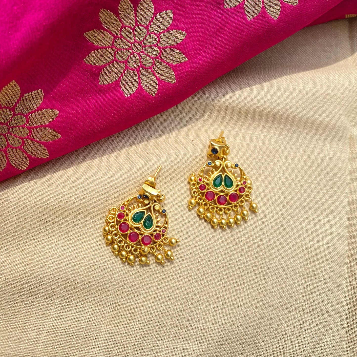 Noor Chaand Earrings