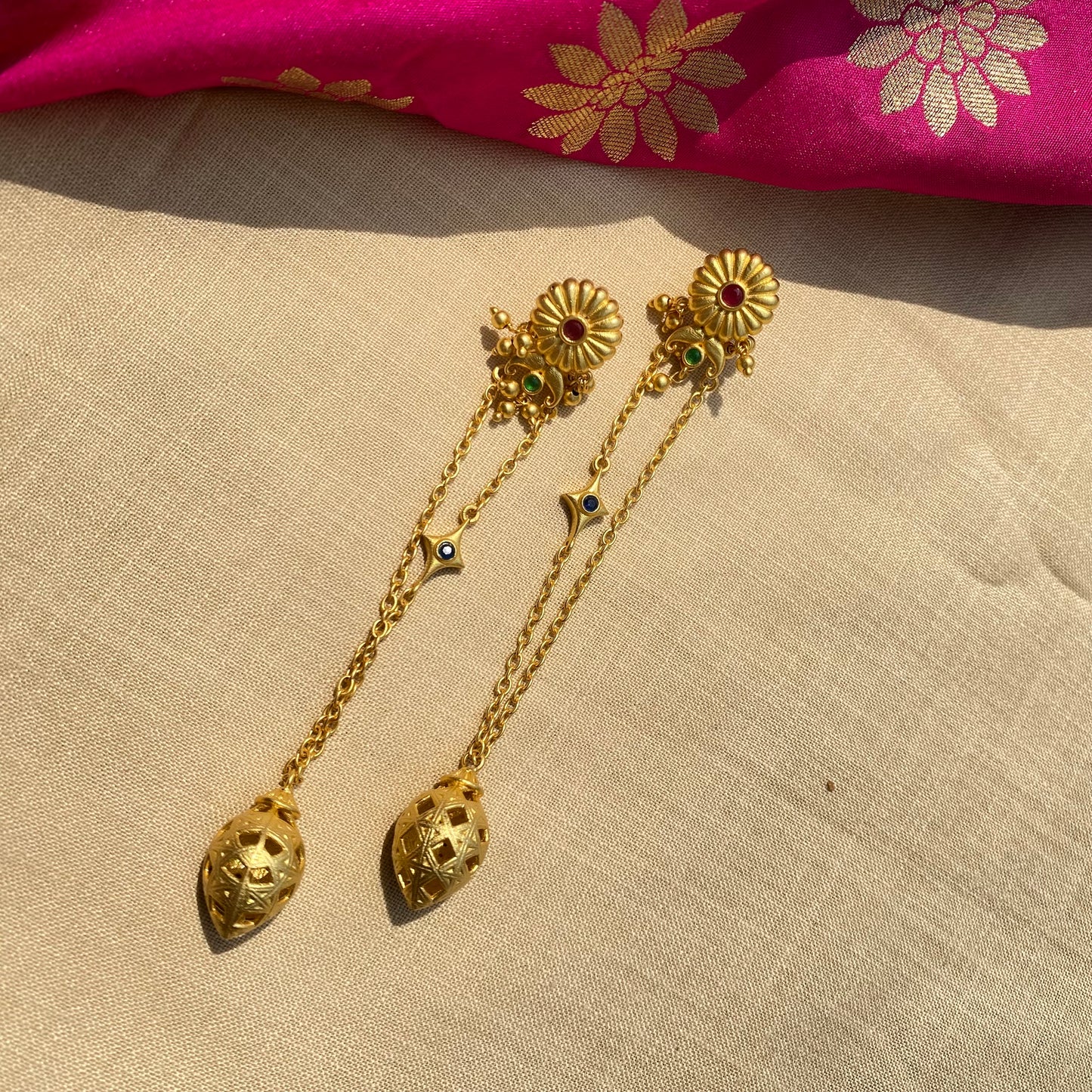 Jhoomar Taal Statement Dejhoor Earrings