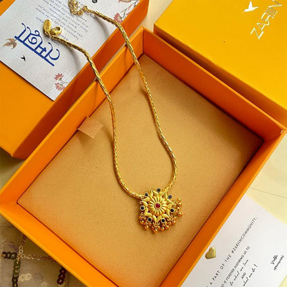 Floral Wonder Pendant Necklace