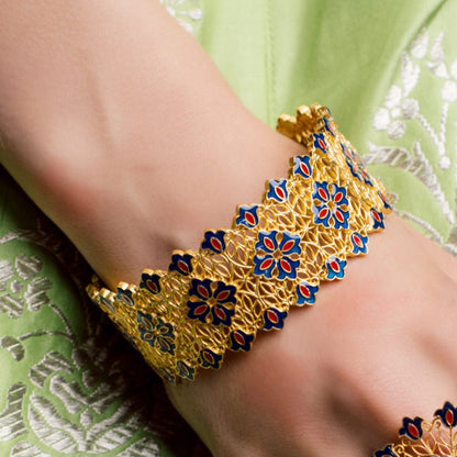 Floral Traces Bangle