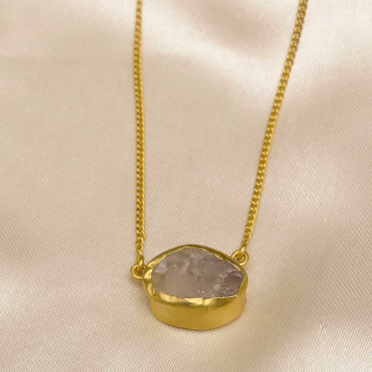 A Touch of Rose Quartz Stone Gold Necklace