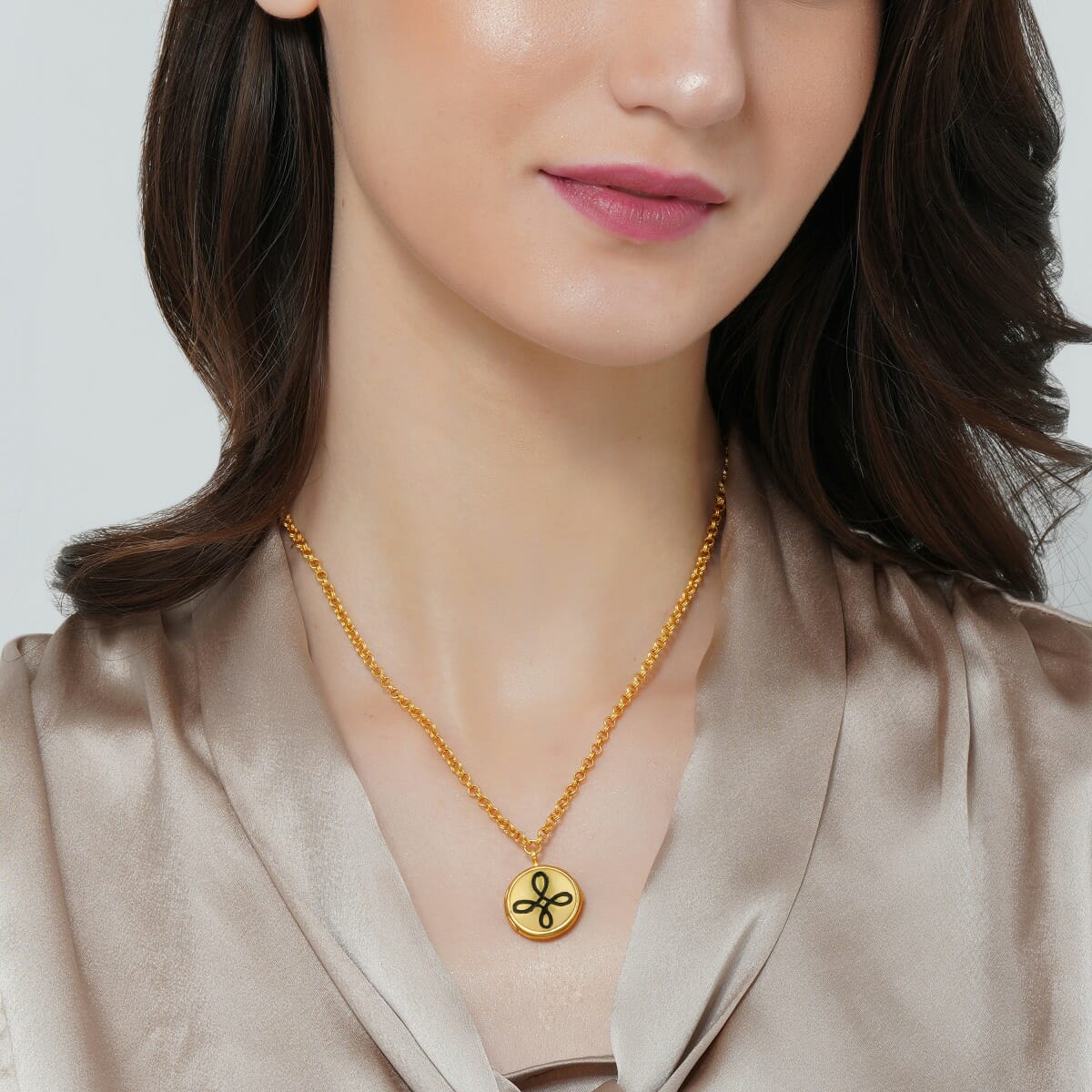 Mini Dove Pendant Necklace, Gold Vermeil, Polished | Women's Necklaces |  Miansai