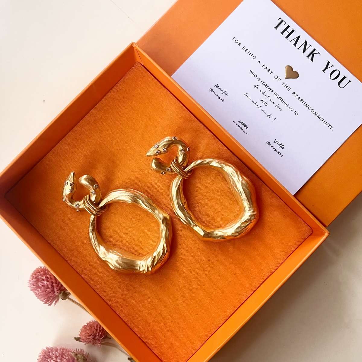 Loving chopard earring and the matching ring 💕💕 Via @chopardbaku |  Beautiful jewelry, Jewelry, Fashion jewelry
