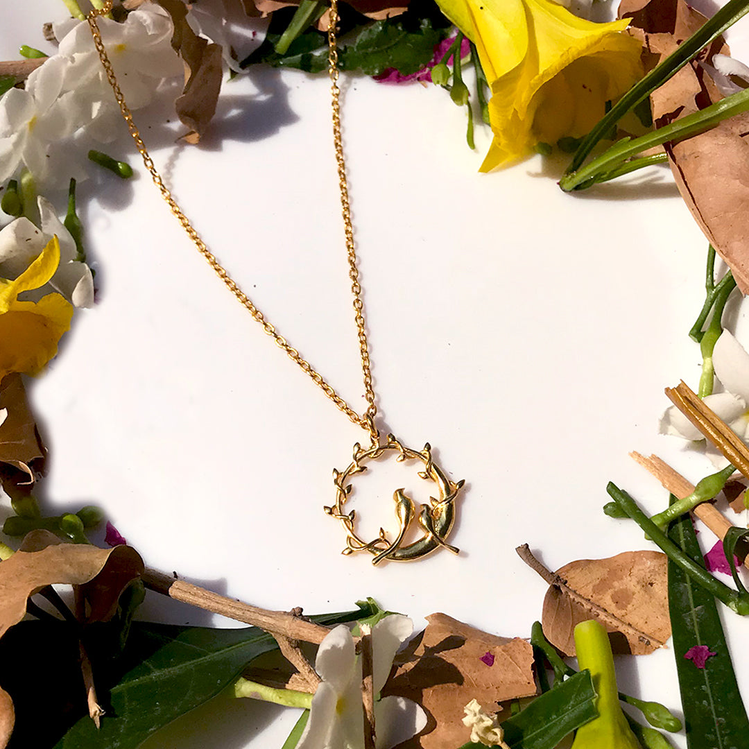 Heart Locket Necklace | Best Valentine's Gift Ever - Grey Technologies