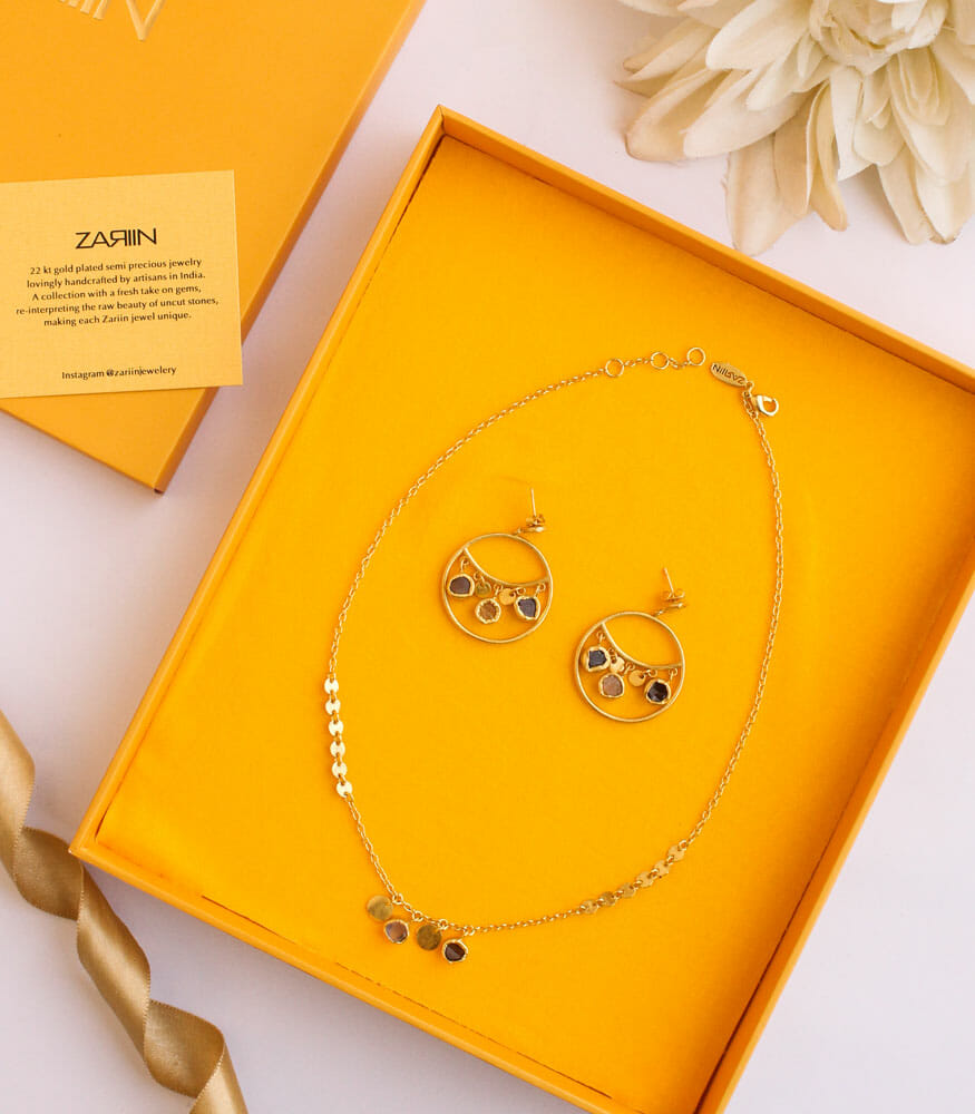 Dreaming Moods Necklace and Earrings Set