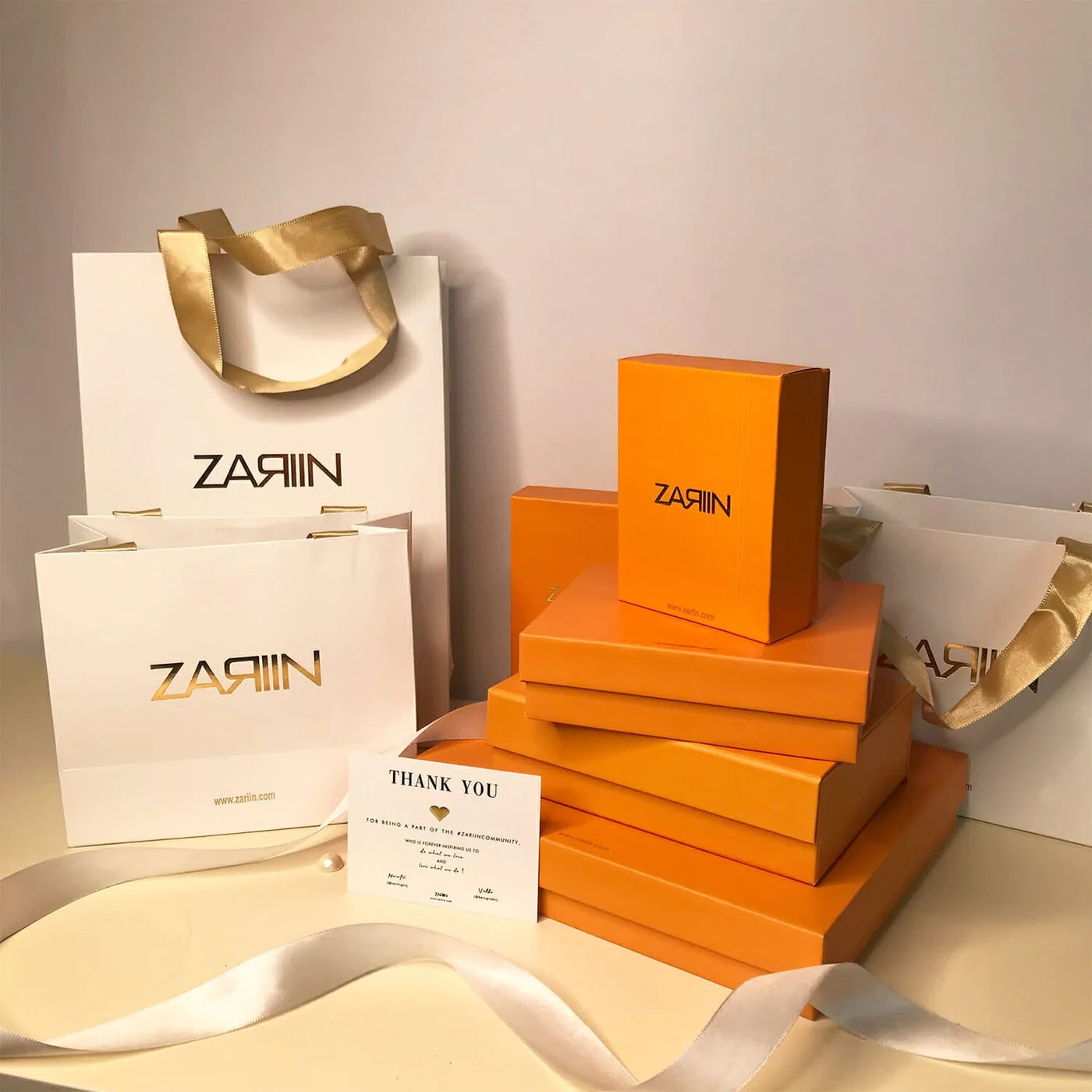 Zariin Signature box: Classics